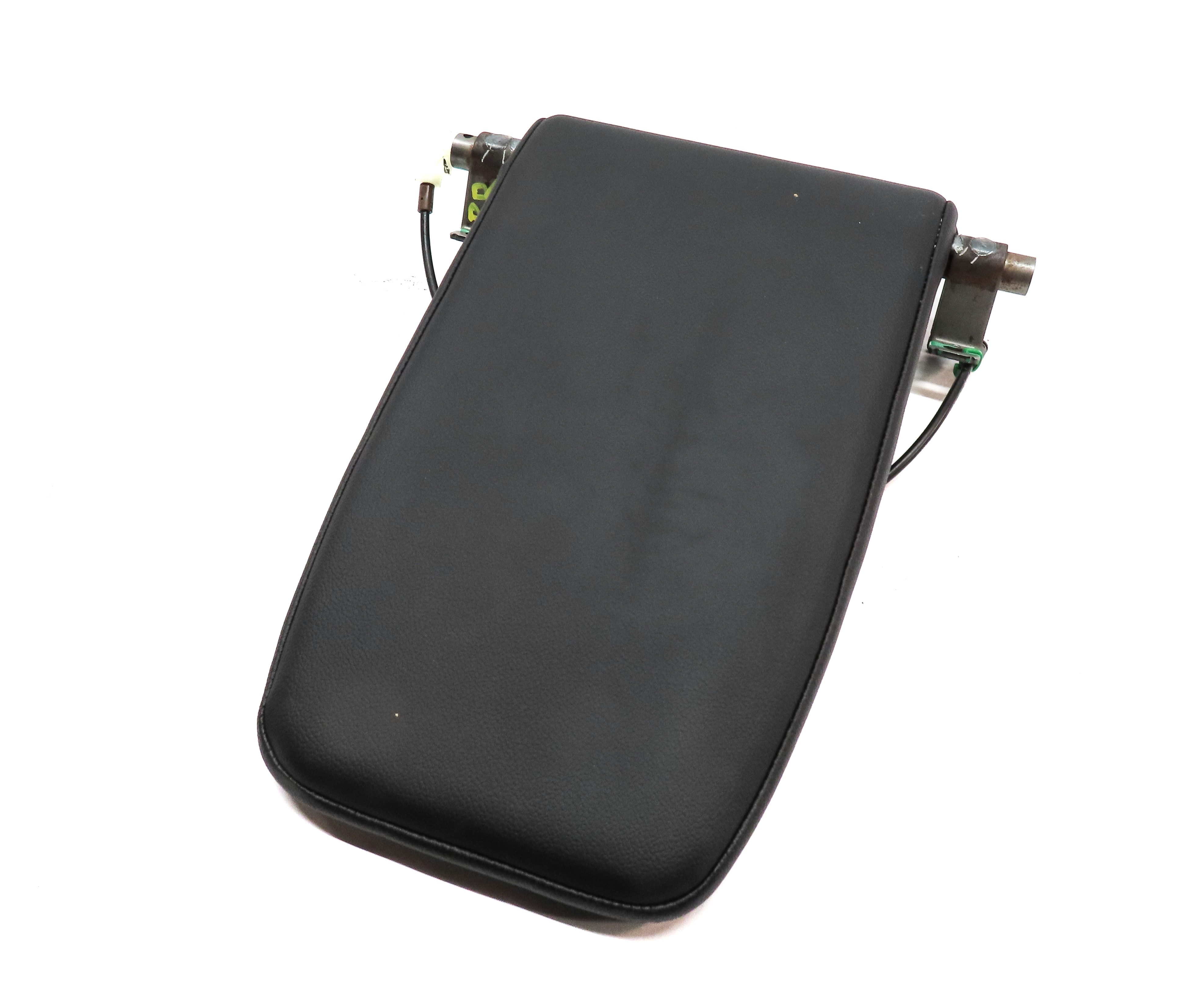 15-20 ROVER DISCOVERY SPORT L550 REAR 3RD ROW LEFT / RIGHT SEAT HEADREST (BLACK) — exact item pictured
